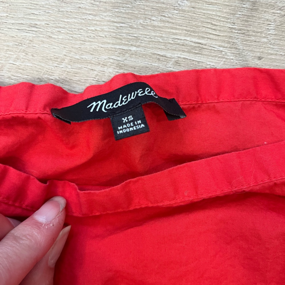 MADEWELL off the shoulder bubble top in true red size XS - Picture 9 of 11